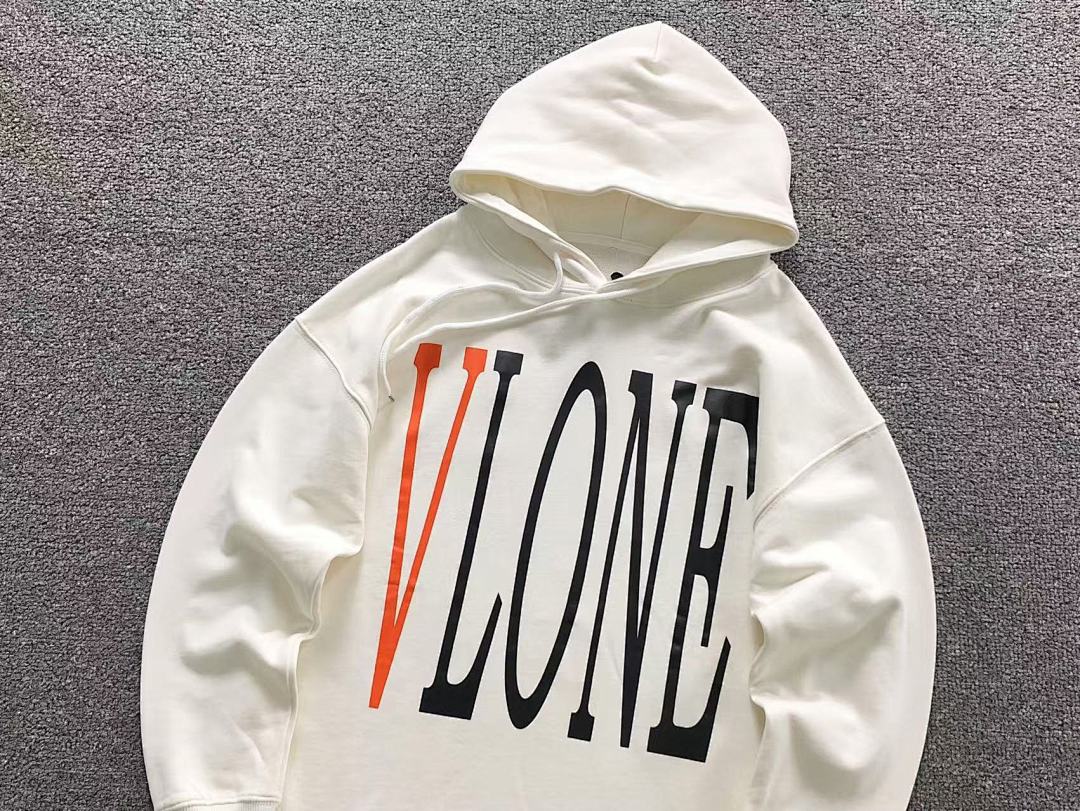 On Running 118 VLONE HOODIE 5101109102 (Im 170Cm 60Kg I Wear Size S In The Phot) - Image 14