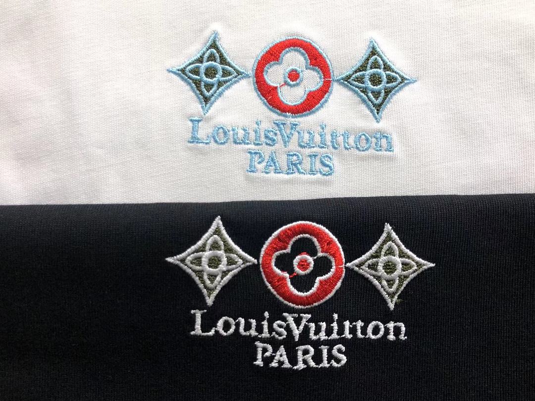 Louis Vuitton SHORTS 158 L⭐ T-SHIRT 2208020515 (Im 170Cm 60Kg I Wear Size S In The Phot) - Image 13