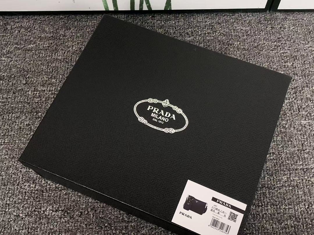 Prada 288 P⭐A⭐A BAG 4104210575 (Long 24CM* Wide 7CM*18CM) - Image 24