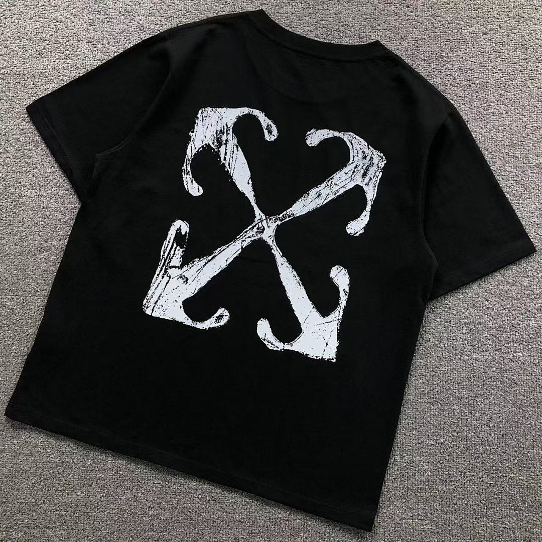 Off-White 98 OFF-WHITE T-SHIRT 59012119 (Im 170Cm 60Kg I Wear Size XL In The Phot)