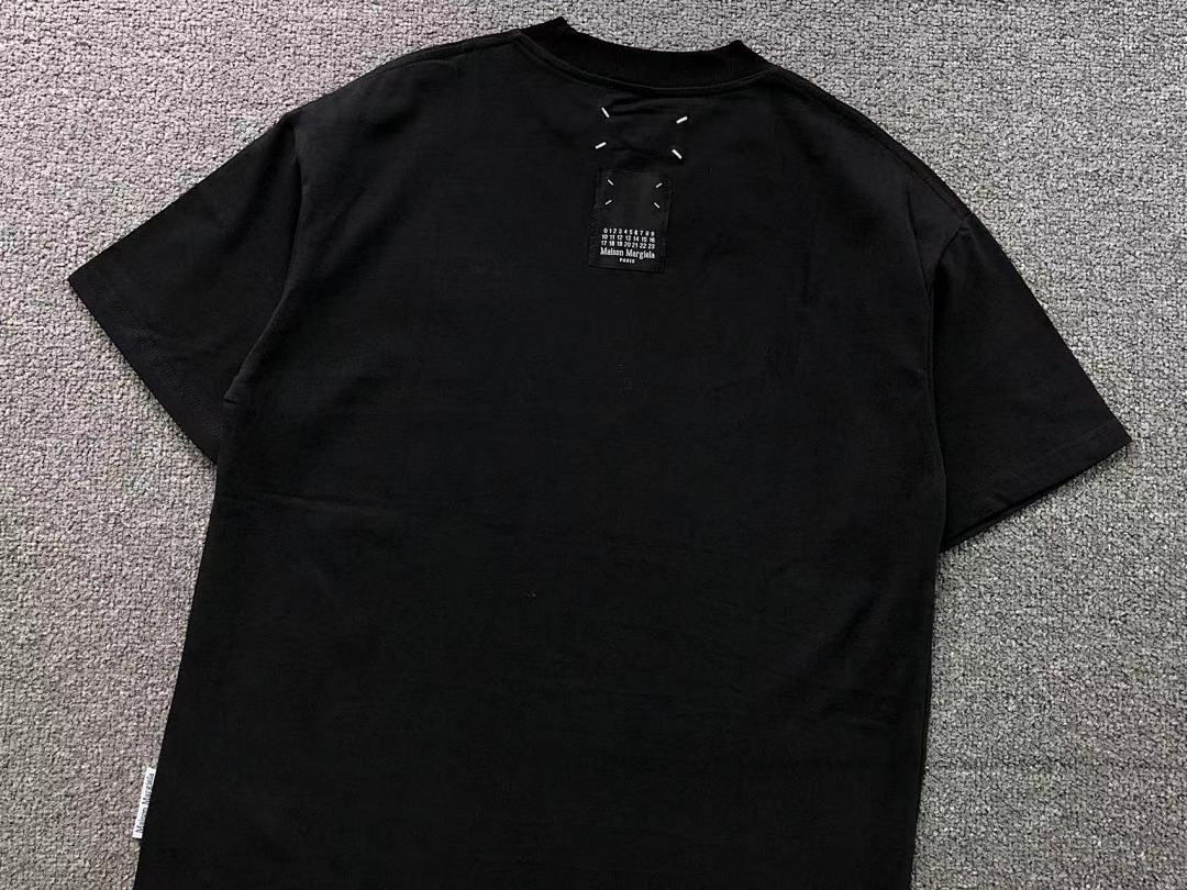 On Running 88 MAISON MARGIELA T-SHIRT 5231256162 (Im 170Cm 60Kg I Wear Size 46 In The Phot) - Image 14