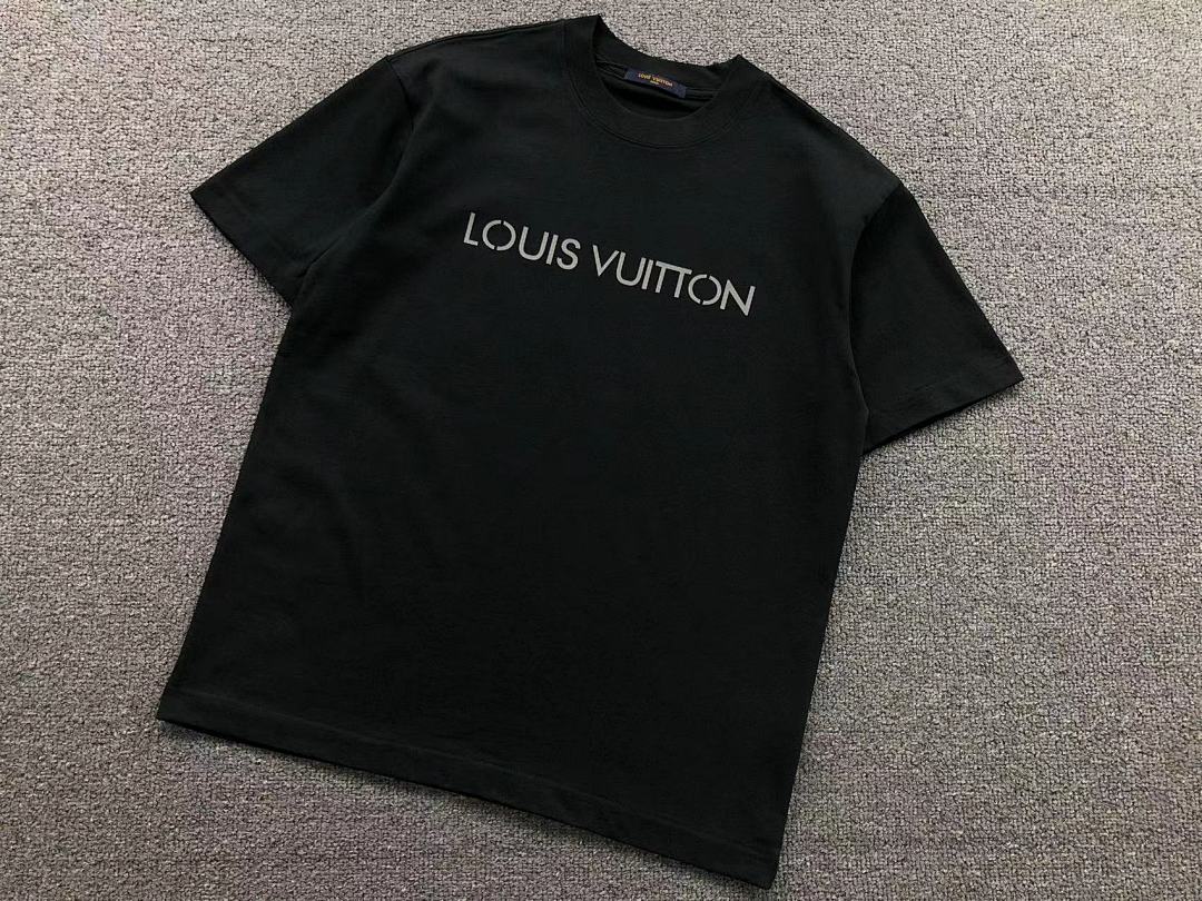 Louis Vuitton 115 L⭐ T-SHIRT 4105172521 (Im 170Cm 60Kg I Wear Size M In The Phot) - Image 8