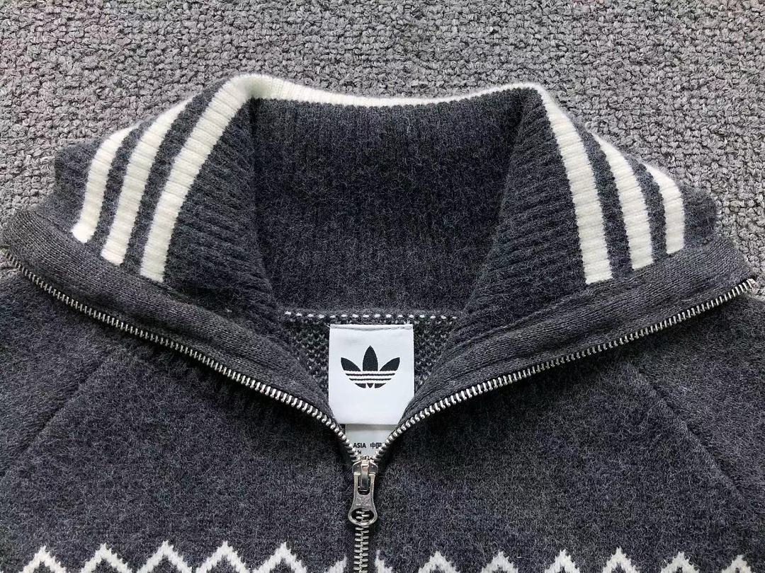 Adidas 228 A⭐I⭐AS SWEATER FEMAIE - Image 19