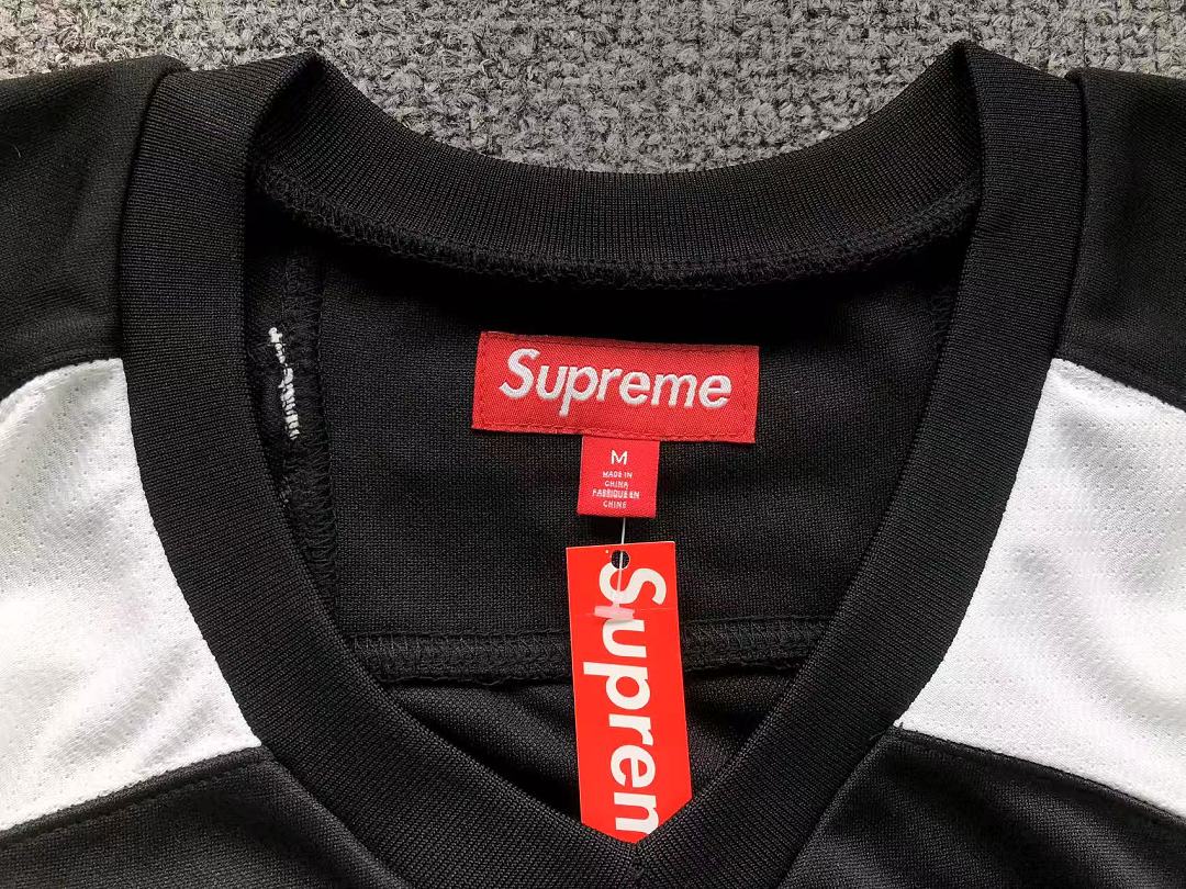Supreme 195 S⭐⭐R⭐⭐E LONG SLEEVED 52090512182 (Im 170Cm 60Kg I Wear Size M In The Phot) - Image 24