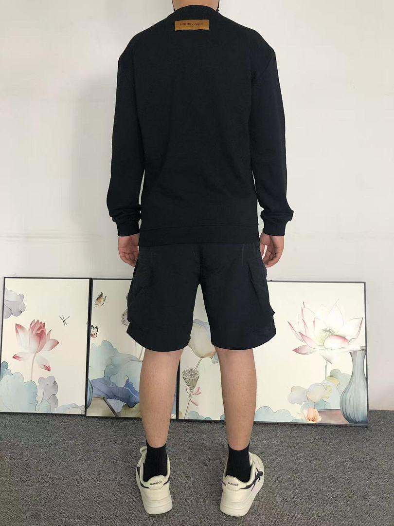Louis Vuitton 128 L⭐ HOODIE 582920147 (Im 170Cm 60Kg I Wear Size M In The Phot) - Image 4