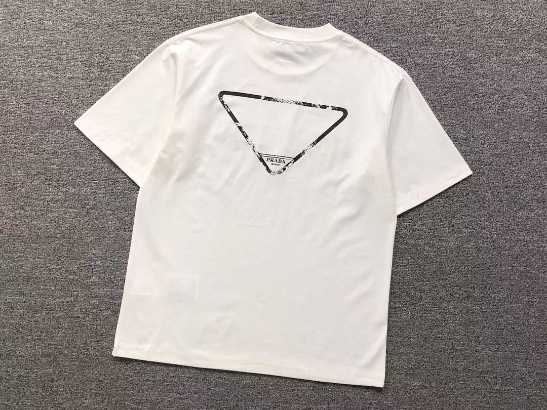 Prada 108 P⭐A⭐A T-SHIRT 311212303 (Im 170Cm 57Kg I Wear Size S In The Phot) - Image 12