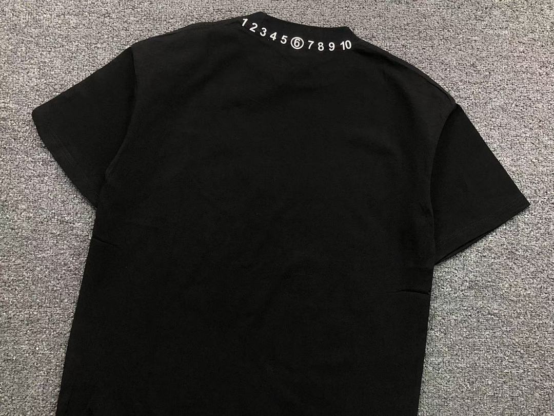 On Running 88 MAISON MARGIELA T-SHIRT 5212425162 (Im 170Cm 60Kg I Wear Size 44 In The Phot) - Image 15