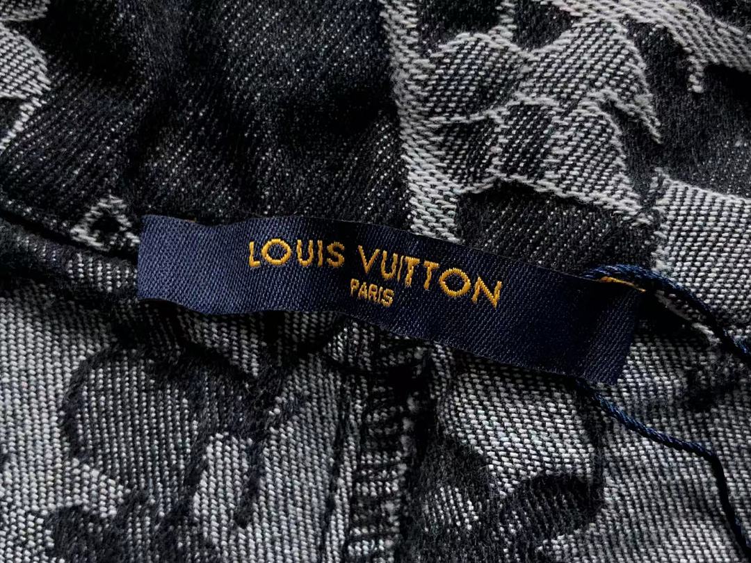 Louis Vuitton SHORTS 228 L⭐ SHIRT - Image 36