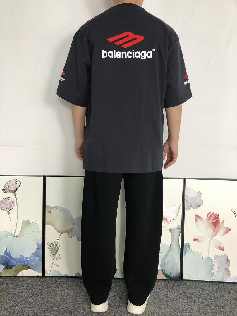 Balenciaga 128 B⭐L⭐⭐⭐IA⭐A T-SHIRT 42042401163 (Im 170Cm 60Kg I Wear Size XS In The Phot) - Image 4
