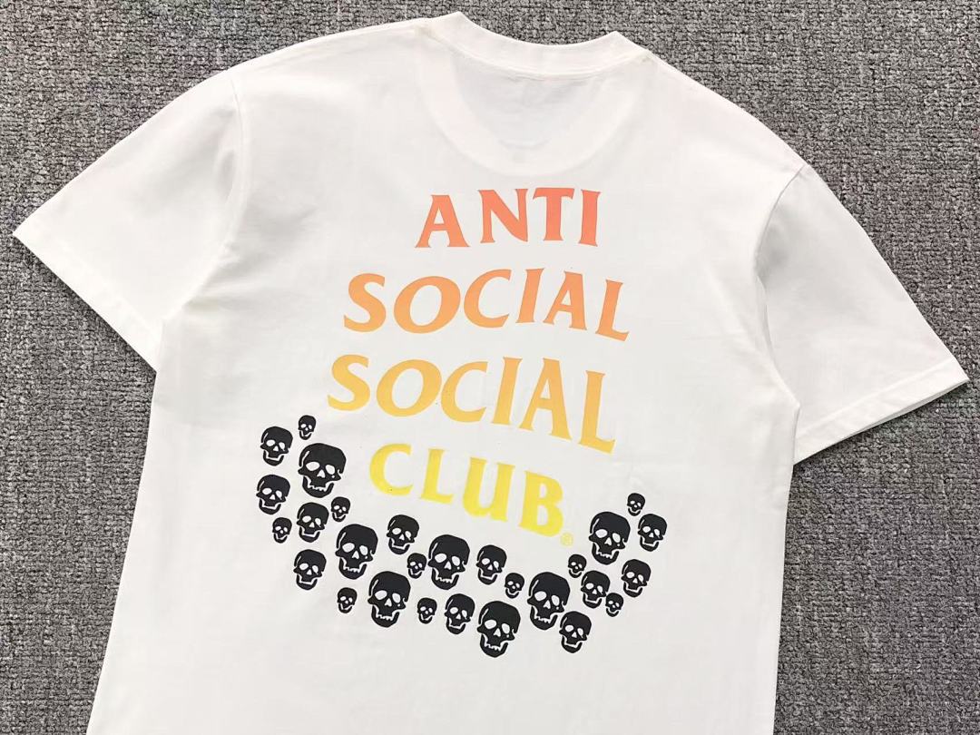 Christian Louboutin 85 ANTI SOCIAL CLUB T-SHIRT 111043802 (Im 170Cm 57Kg I Wear Size M In The Phot) - Image 14