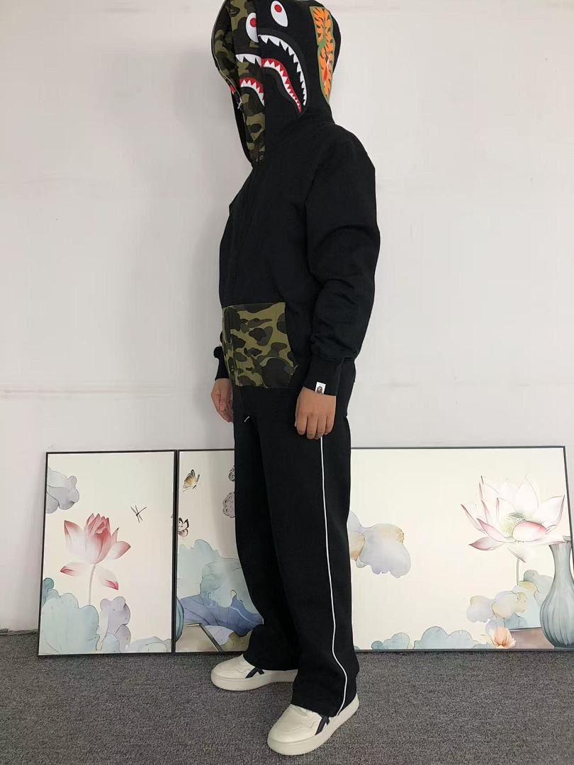 Bape 308 BAPE HOODIE 3108194111 (Im 170Cm 60Kg I Wear Size M In The Phot) - Image 4