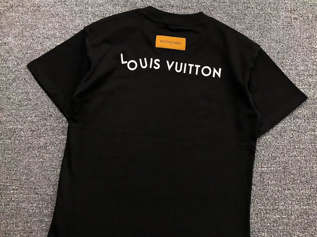 Louis Vuitton 95 L⭐ T-SHIRT 502170281 (Im 170Cm 57Kg I Wear Size S In The Phot) - Image 18
