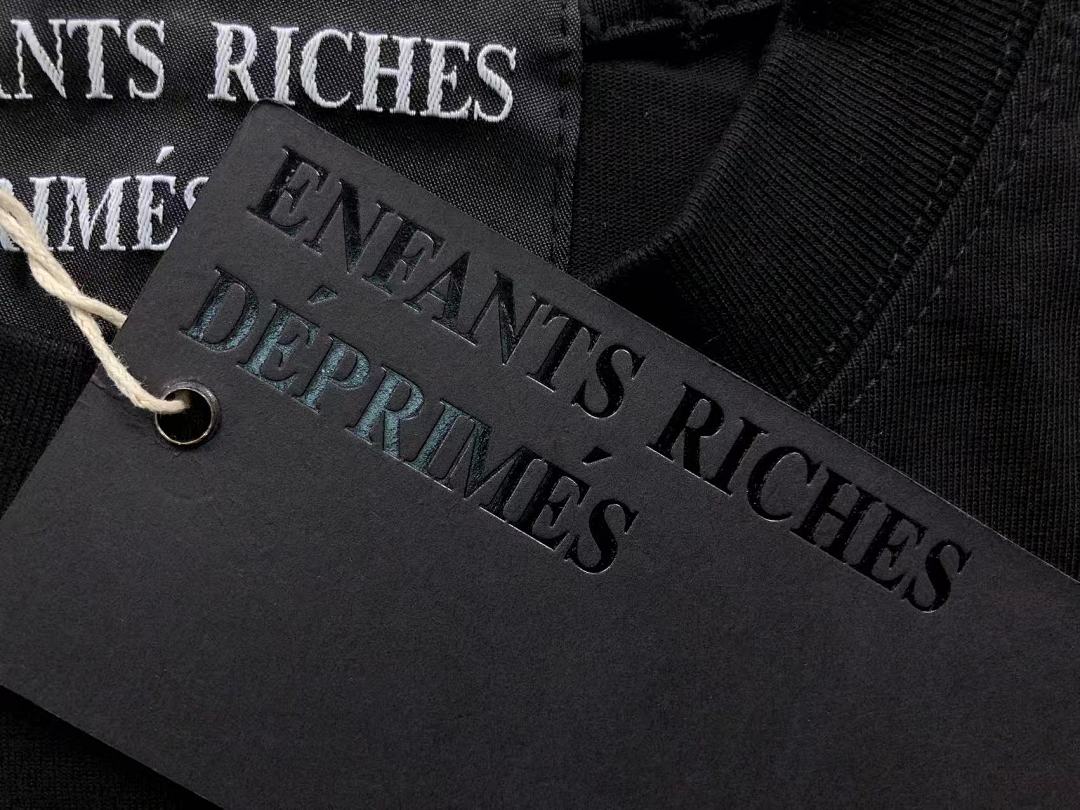 Chanel 98 ENFANTS RICHES DEPRIMES LONG SLEEVED 5211752162 (Im 170Cm 60Kg I Wear Size S In The Phot) - Image 19