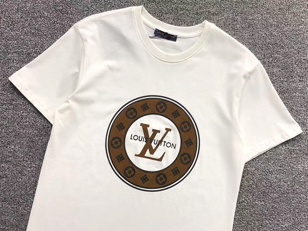 Louis Vuitton 115 L⭐ T-SHIRT 214210915 (Im 170Cm 60Kg I Wear Size S In The Phot) - Image 8