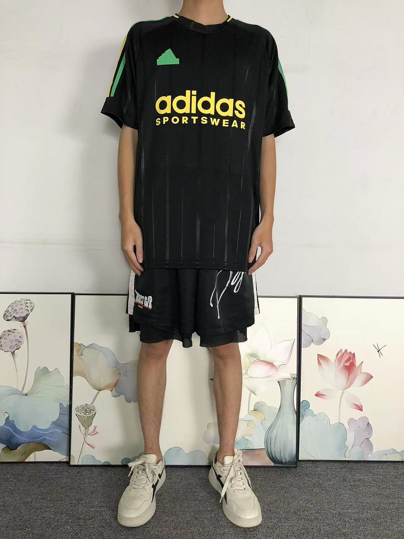 Unbranded 82 FOOTBALL T-SHIRT 1282806002 (Im 170Cm 60Kg I Wear Size L In The Phot) - Image 3