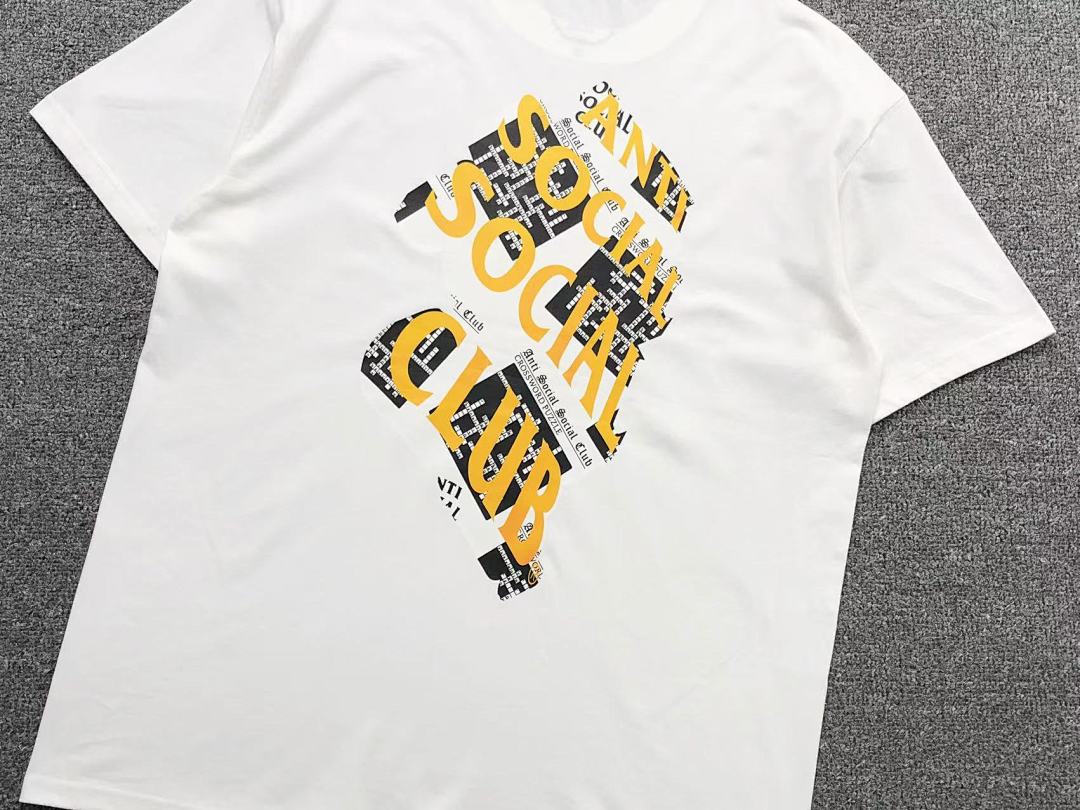 Christian Louboutin 85 ANTI SOCIAL CLUB T-SHIRT - Image 12