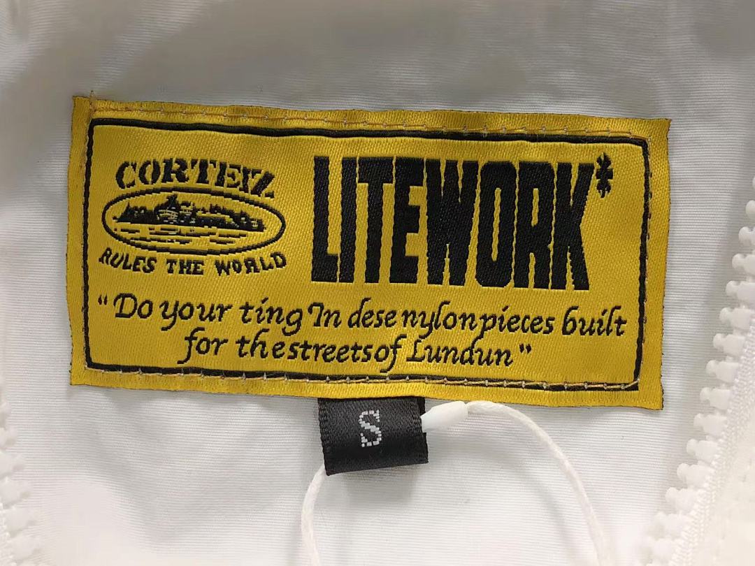 Corteiz TROUSERS168 CORTEIZ TRENCH COAT - Image 14
