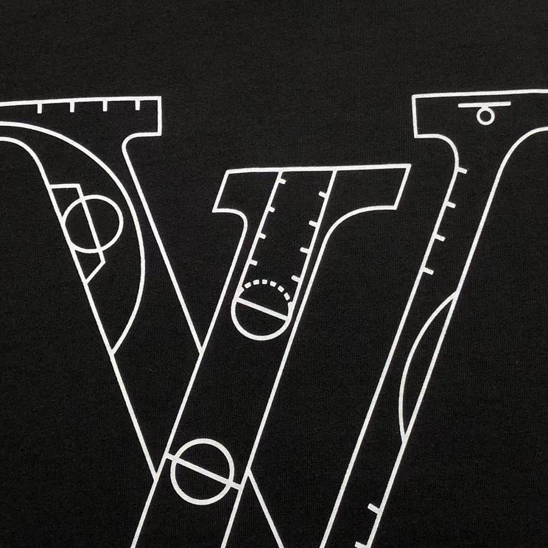 Louis Vuitton 108 L⭐ T-SHIRT 41062609126 (Im 170Cm 60Kg I Wear Size XS In The Phot) - Image 17