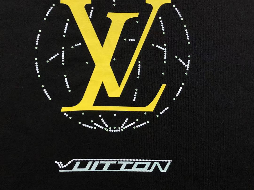 Louis Vuitton 115 L⭐ T-SHIRT 3105121160 (Im 170Cm 60Kg I Wear Size L In The Phot) - Image 15