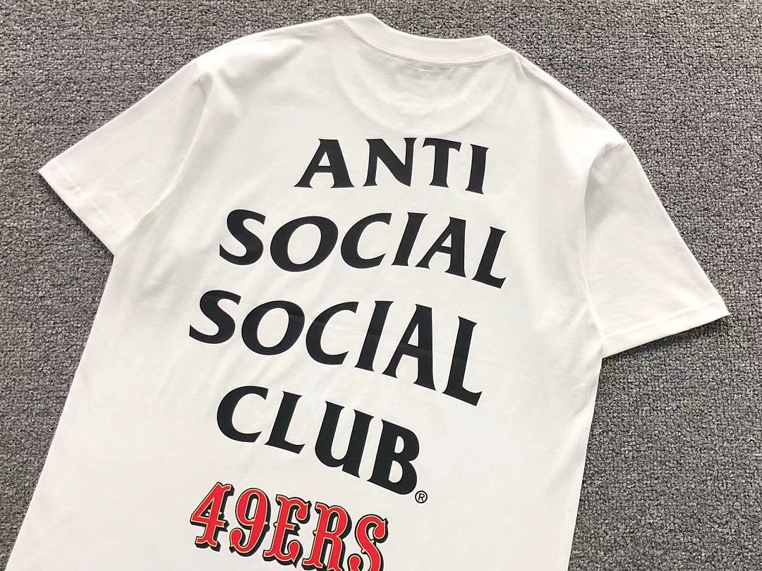 Christian Louboutin 88 ANTI SOCIAL CLUB T-SHIRT 126212502 (Im 170Cm 60Kg I Wear Size M In The Phot) - Image 9