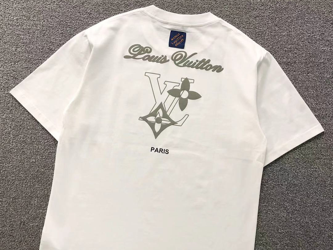Louis Vuitton 98 L⭐ T-SHIRT 3204280403 (Im 170Cm 60Kg I Wear Size M In The Phot) - Image 8