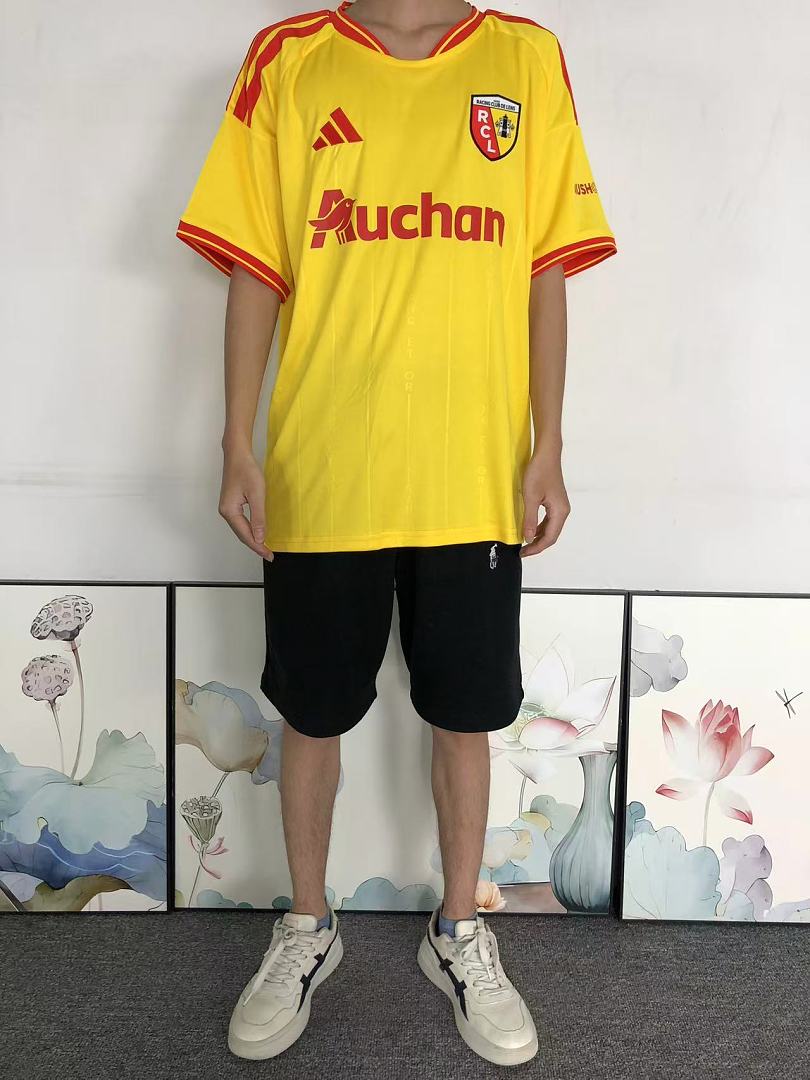 Unbranded 82 FOOTBALL T-SHIRT 128608002 (Im 170Cm 60Kg I Wear Size L In The Phot) - Image 3