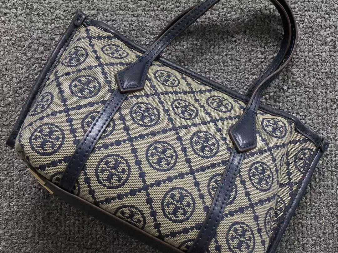 Chanel 218 T⭐RY B⭐⭐CH BAG 4204250475 (Long 19CM* Wide 7CM*13CM) - Image 6