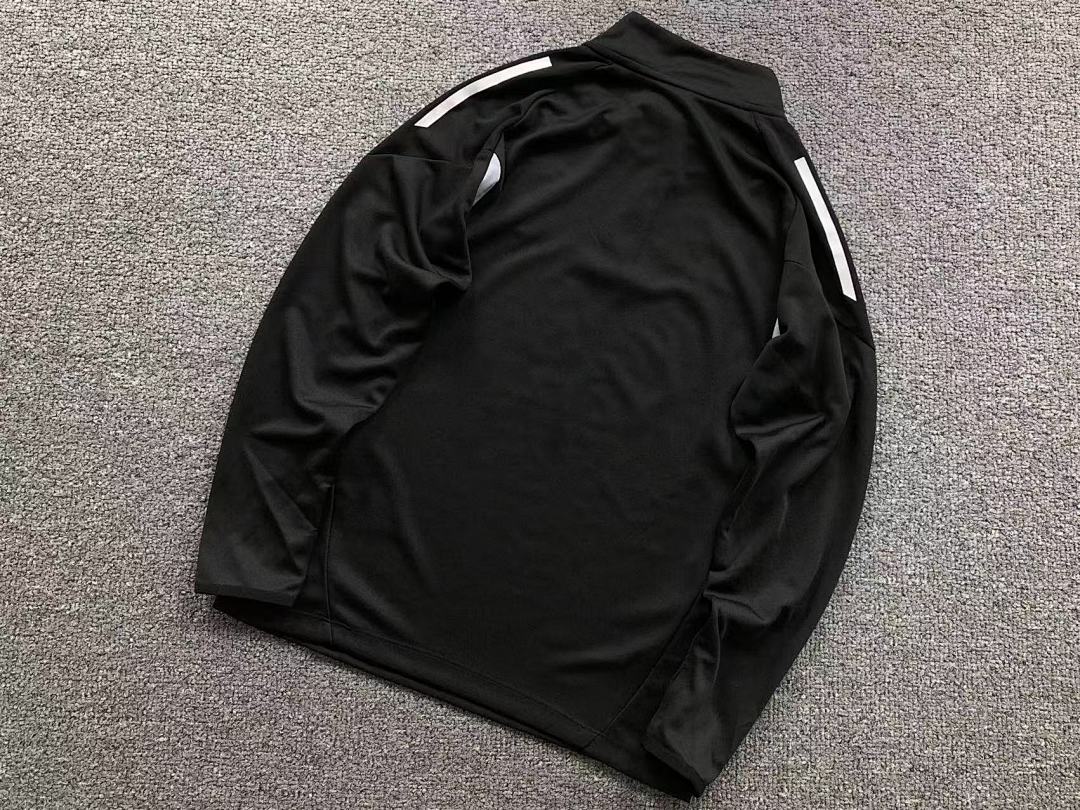 Chanel 135 FOOTBALL LONG SLEEVED TROUSERS - Image 13