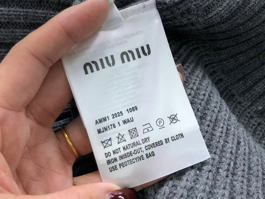 Miu Miu 188 M⭐U SWEATER 4111172477 (Im 170Cm 60Kg I Wear Size 36 In The Phot) - Image 16