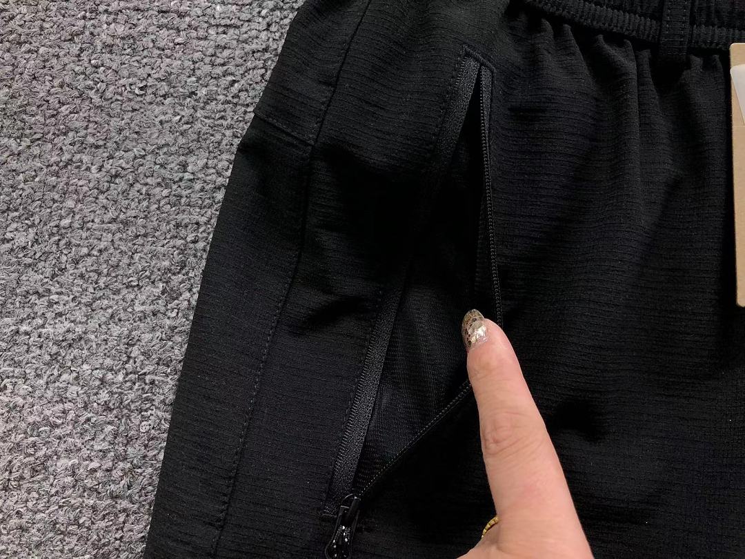 On Running 185 ON TROUSERS 2207040304 (Im 170Cm 60Kg I Wear Size XL In The Phot) - Image 23
