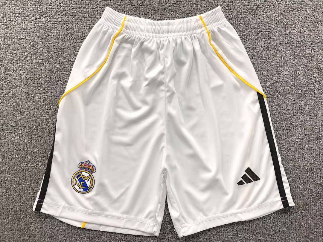 Chanel 75 FOOTBALL T-SHIRT SHORTS - Image 20