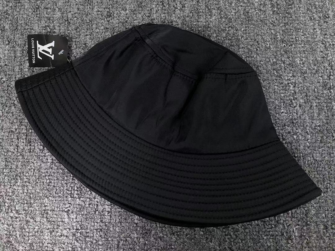Louis Vuitton 68 L⭐ - Image 15