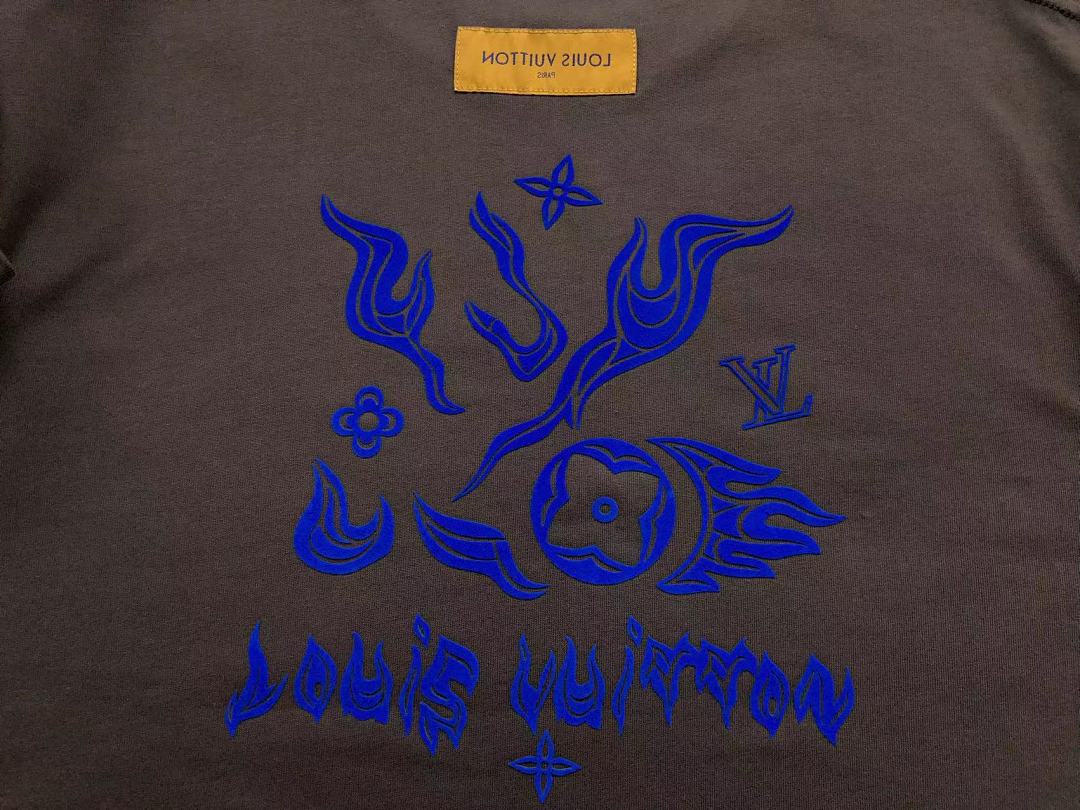 Louis Vuitton 115 L⭐ T-SHIRT 3201312021 (Im 170Cm 60Kg I Wear Size M In The Phot) - Image 12