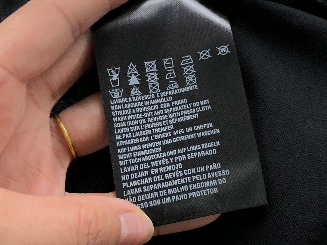 Prada 135 P⭐A⭐A T-SHIRT 3203272117 (Im 170Cm 60Kg I Wear Size M In The Phot) - Image 22