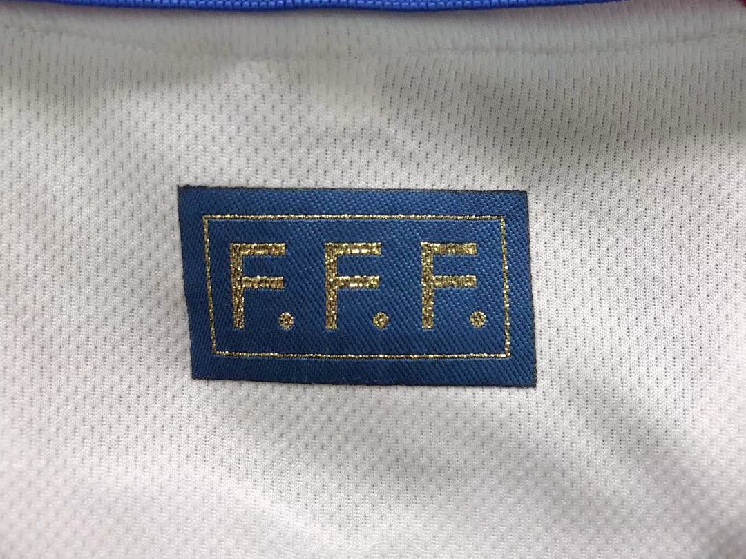 Chanel 95 FOOTBALL CHILD SHORTS T-SHIRT - Image 15