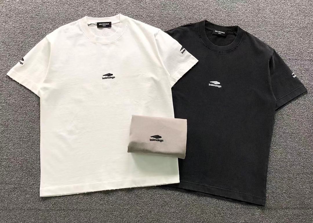 Balenciaga 125 B⭐L⭐⭐⭐IA⭐A T-SHIRT 5207270981 (Im 170Cm 60Kg I Wear Size S In The Phot) - Image 5