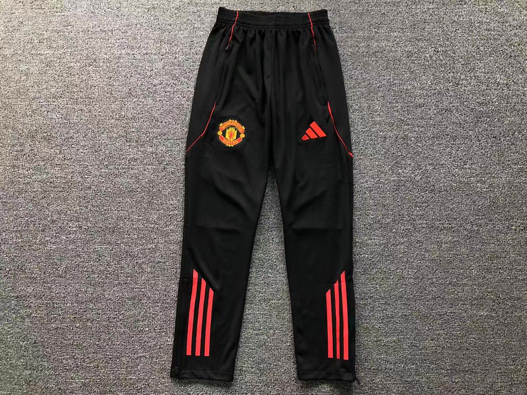 Chanel 135 FOOTBALL LONG SLEEVED TROUSERS - Image 18