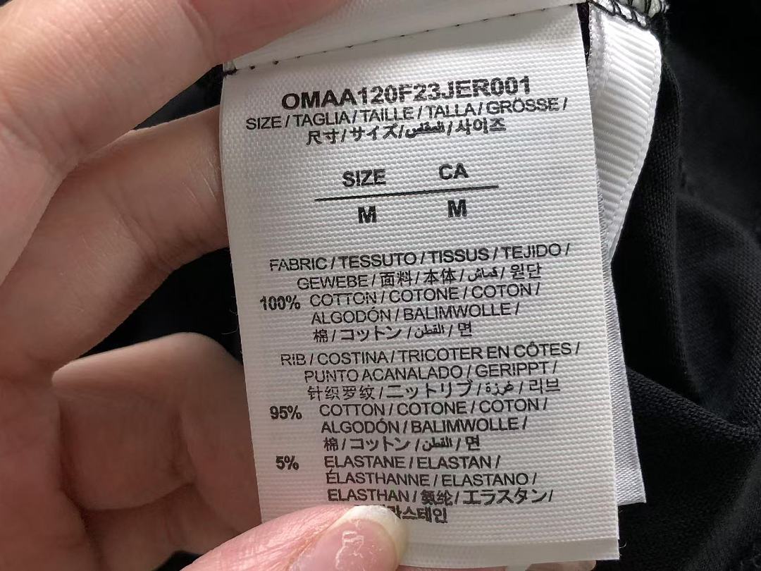 Off-White 129 OFF-WHITE LONG SLEEVED 3207302221 (Im 170Cm 60Kg I Wear Size M In The Phot) - Image 27