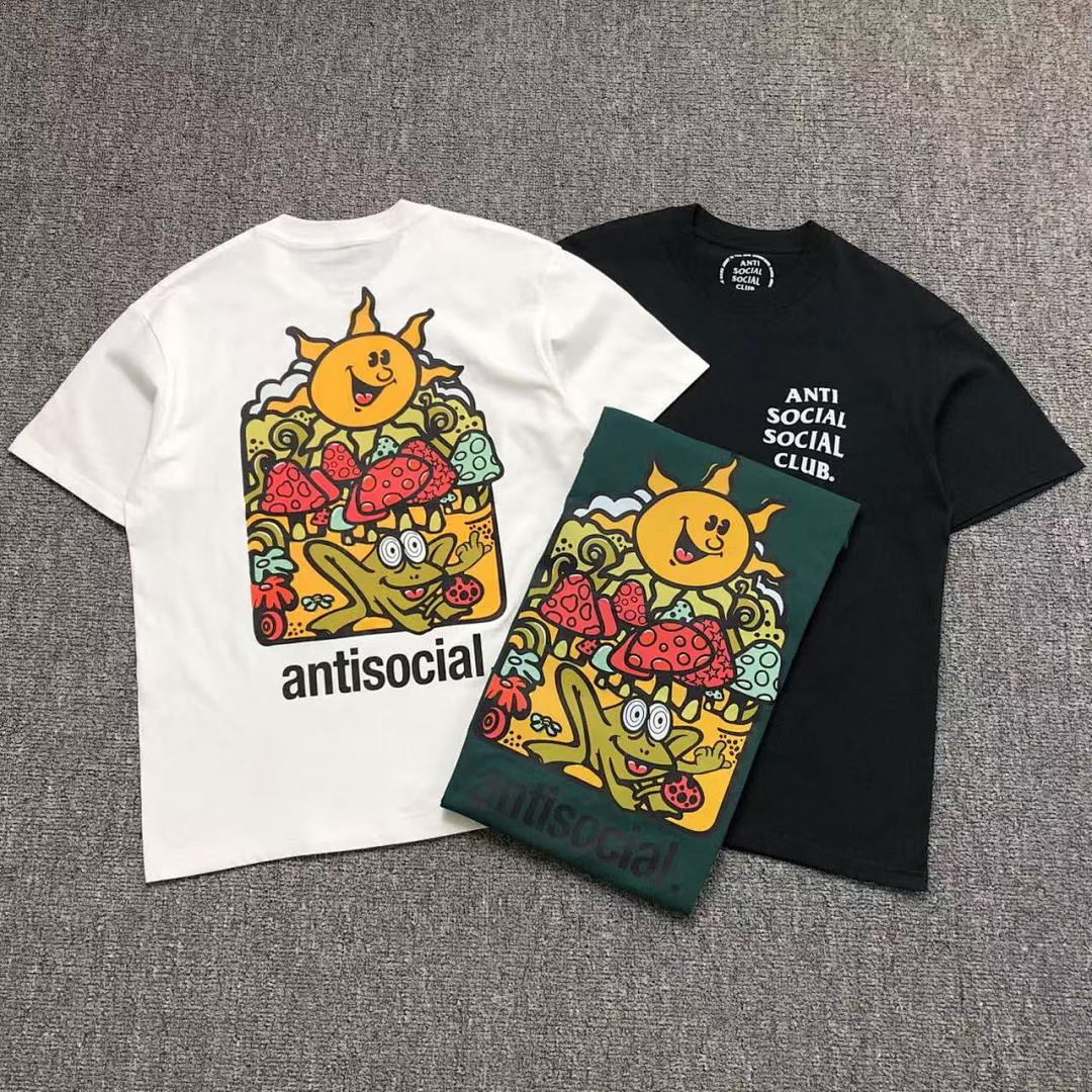 Christian Louboutin 85 ANTI SOCIAL CLUB T-SHIRT