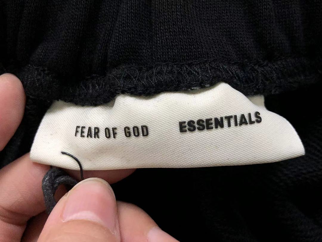 Fear of God 125 FOG SHORTS 22040408125 (Im 170Cm 60Kg I Wear Size M In The Phot) - Image 24