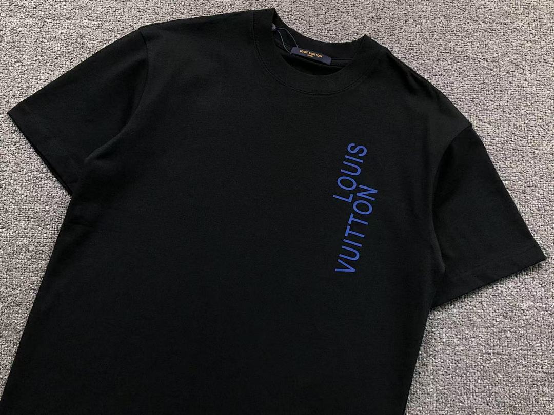Louis Vuitton 115 L⭐ T-SHIRT 4105172321 (Im 170Cm 60Kg I Wear Size M In The Phot) - Image 9