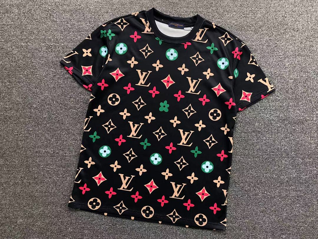 Louis Vuitton 79 L⭐ T-SHIRT 311120732 (Im 170Cm 57Kg I Wear Size M In The Phot) - Image 12
