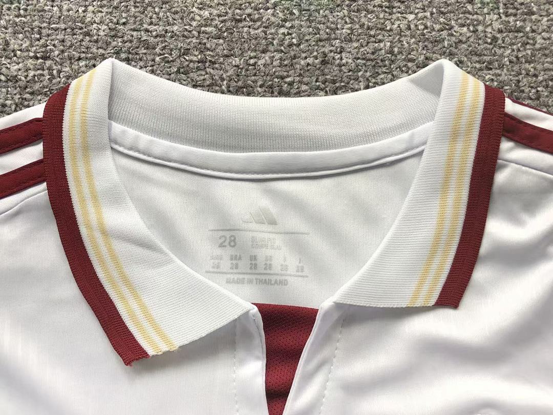 Chanel 68 FOOTBALL T-SHIRT SHORTS - Image 15