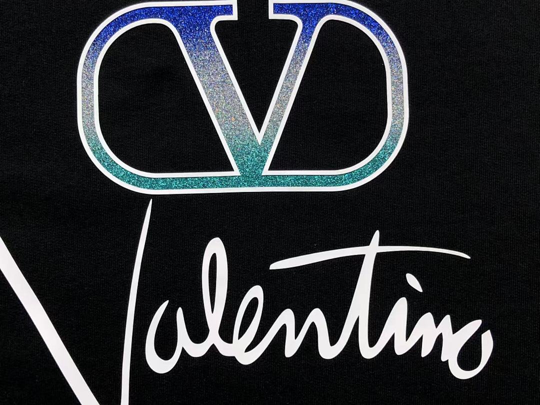 Valentino 165 VALENTINO HOODIE 5111402147 (Im 170Cm 60Kg I Wear Size M In The Phot) - Image 21