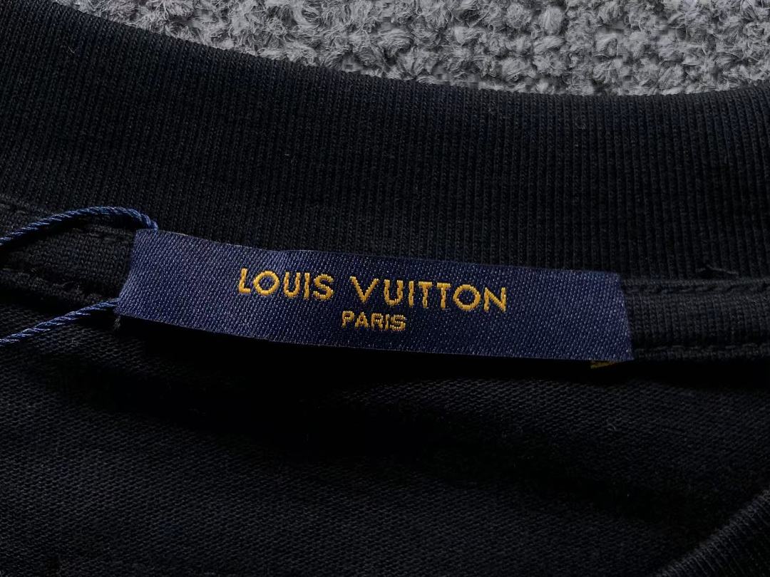 Louis Vuitton 125 L⭐ T-SHIRT 126270560 (Im 170Cm 60Kg I Wear Size XL In The Phot) - Image 19