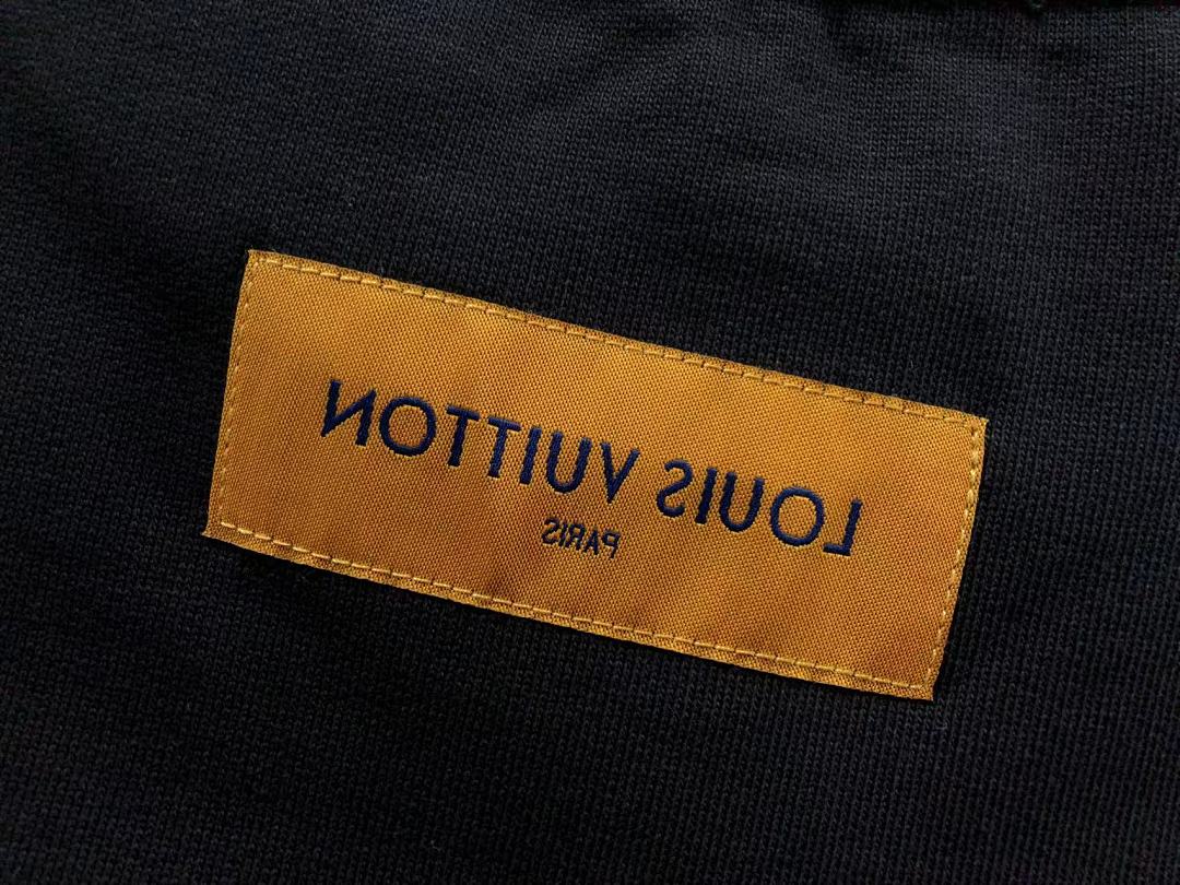 Louis Vuitton 165 L⭐ HOODIE 5111407147 (Im 170Cm 60Kg I Wear Size M In The Phot) - Image 24
