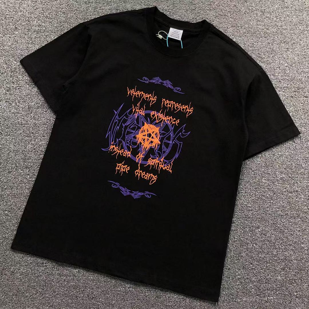 Vetements 88 VETEMENTS T-SHIRT 41091531145 (Im 170Cm 60Kg I Wear Size S In The Phot)