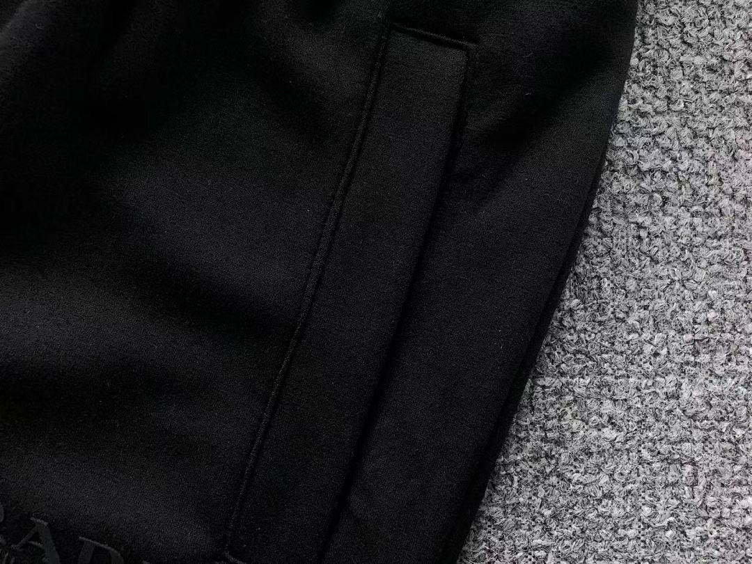 Prada 115 P⭐A⭐A SHORTS 3203234620 (Im 170Cm 60Kg I Wear Size L In The Phot) - Image 20