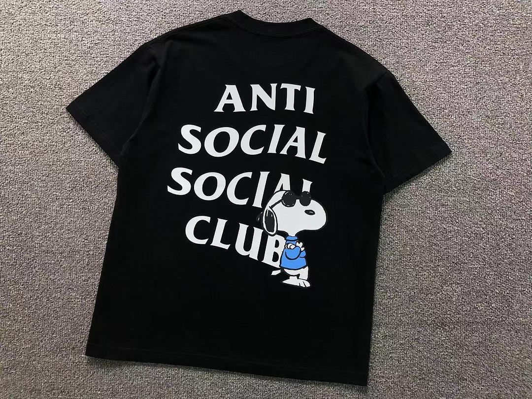 Christian Louboutin 88 ANTI SOCIAL CLUB T-SHIRT 126211902 (Im 170Cm 60Kg I Wear Size M In The Phot) - Image 11