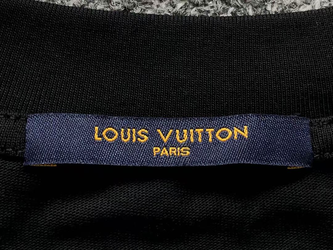 Louis Vuitton 125 L⭐ T-SHIRT 52070406147 (Im 170Cm 60Kg I Wear Size L In The Phot) - Image 22